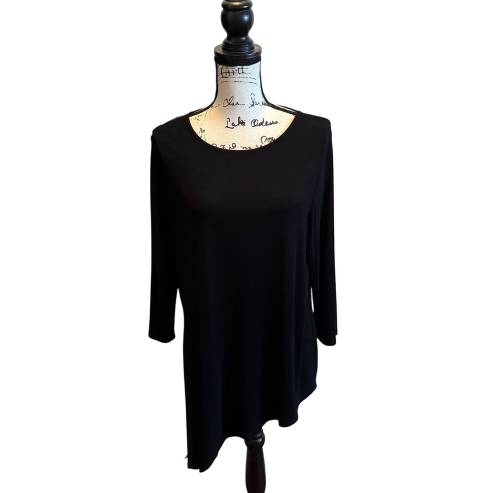 Chico’s Travelers Asymmetrical Tunic Blouse 3/4 length sleeve Black Size Large 2